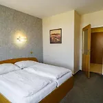 U Labute Hotel 3*