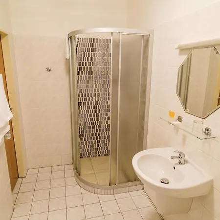 U Labute Hotel Zdar Nad Sazavou