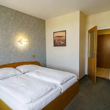 U Labute Otel 3*