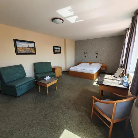 U Labute Hotel Zdar Nad Sazavou