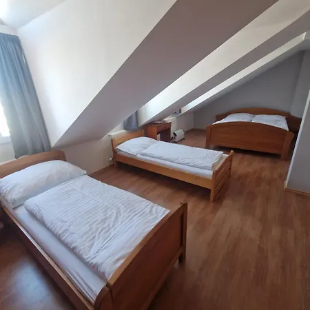 فندق U Labute Žďár nad Sázavou